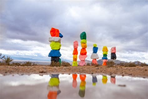 Lost in Wonder: Navigating the Seven Magic Mountains and its Surroundings